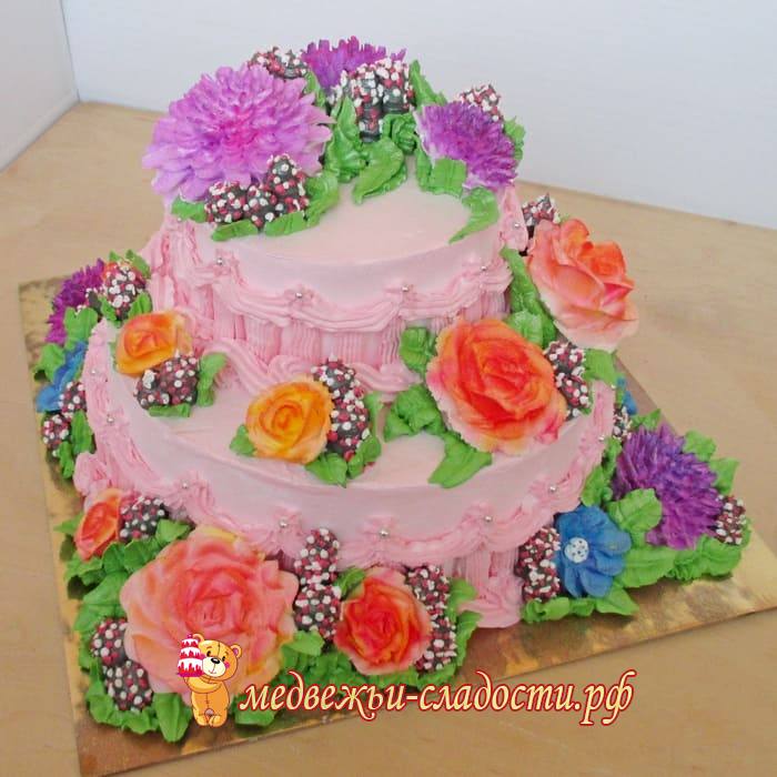 Кремовый торт с цветами: розы, хризантемы, 2 яруса, Торт с букетом цветов, цветы из крема в китайской технике, в малазийской технике 